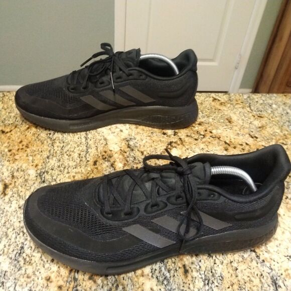 Adidas Supernova M Core Triple Black Athletic Running Sneakers H04467 Mens Sz 11 - Picture 3 of 12